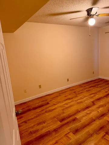 $265,000 | 4463 Cinnamon Ridge Circle, Eagan, MN 55122