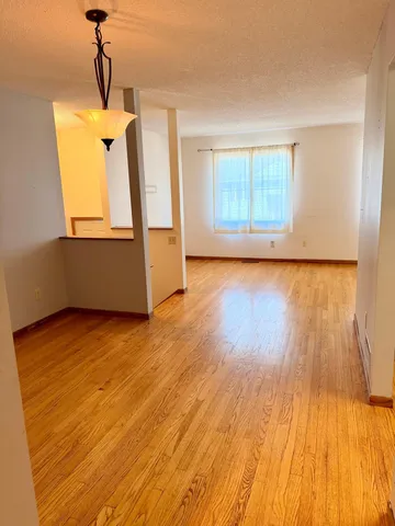 $265,000 | 4463 Cinnamon Ridge Circle, Eagan, MN 55122