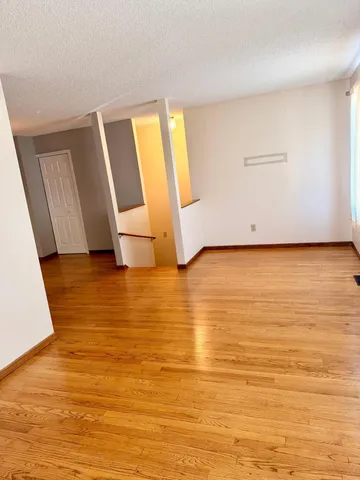 $265,000 | 4463 Cinnamon Ridge Circle, Eagan, MN 55122