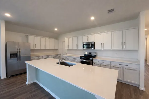 $2,250 | 3105 Catalonion Court, Conroe, TX 77301