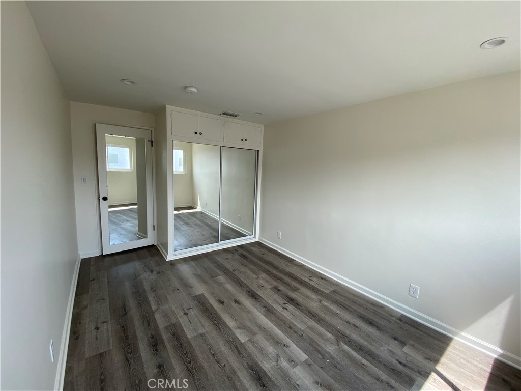 208 South Park View Street, Unit 2 Los Angeles, CA 90057 - Photo 17 of 24 a view of an empty room and glass door