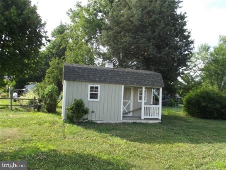 3 Michigan Road Pennsville, NJ 08070 - Photo 5 of 9 Storage Shed