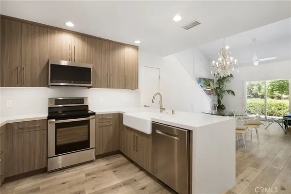 $1,199,000 | 31601 Vía Conejo, Coto de Caza, CA 92679