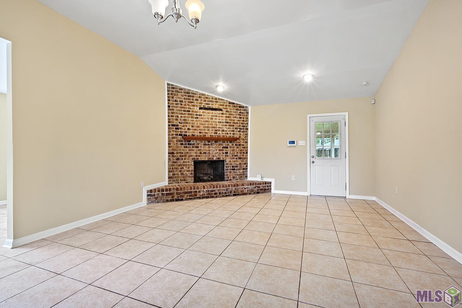 14752 Brightview Court Baton Rouge, LA 70819 - Photo 3 of 9 Gallery Image 3
