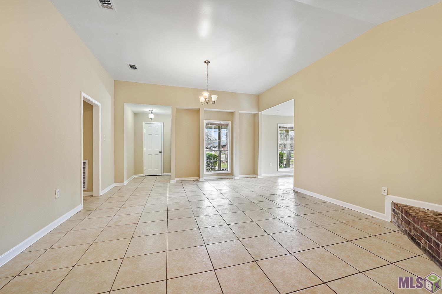 14752 Brightview Court Baton Rouge, LA 70819 - Photo 4 of 9 Gallery Image 4