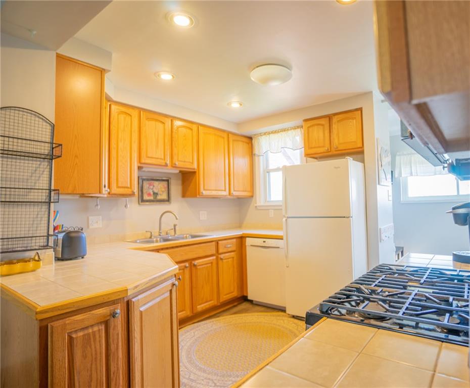 150 Hornaday Road Pittsburgh, PA 15210 - Photo 10 of 24 Gallery Image 10