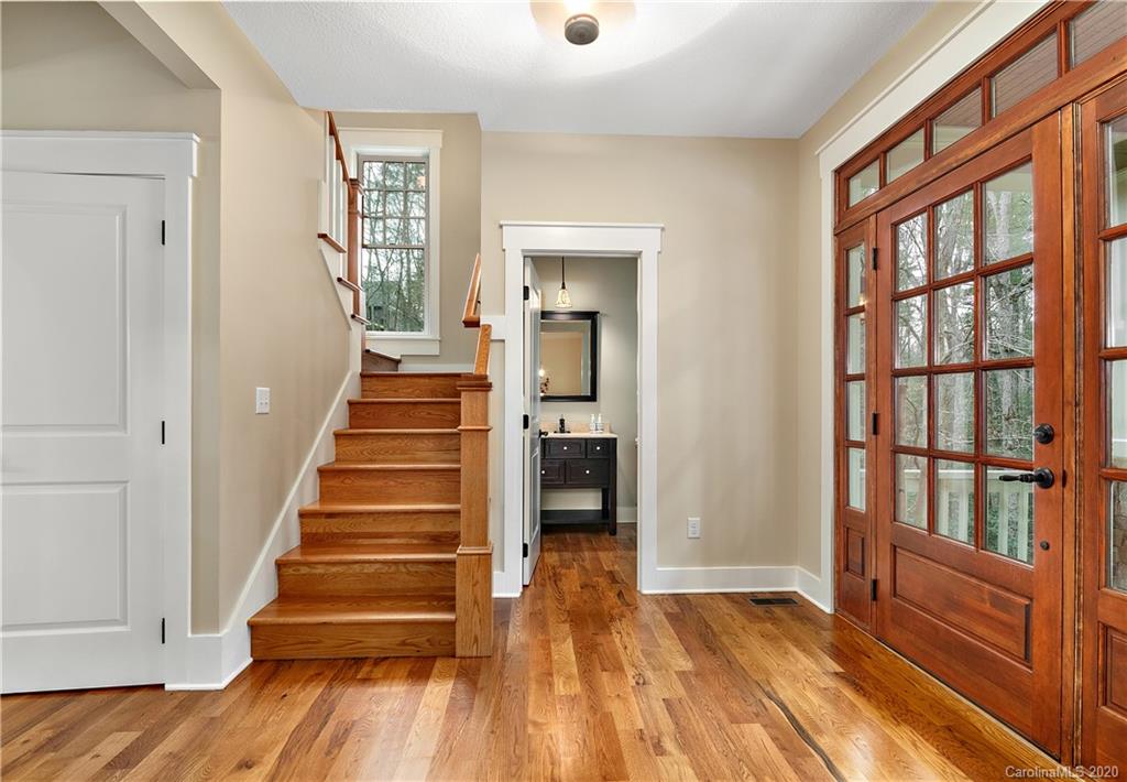 345 Racquet Club Road Asheville, NC 28803 - Photo 4 of 33 Gallery Image 4