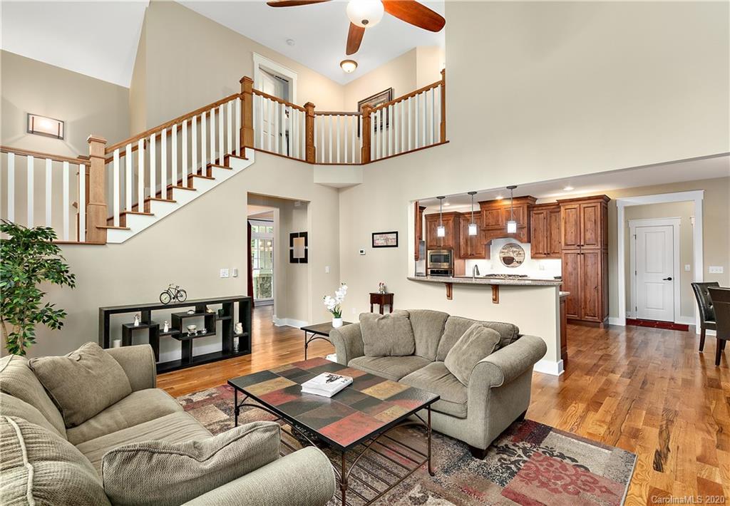 345 Racquet Club Road Asheville, NC 28803 - Photo 7 of 33 Gallery Image 7