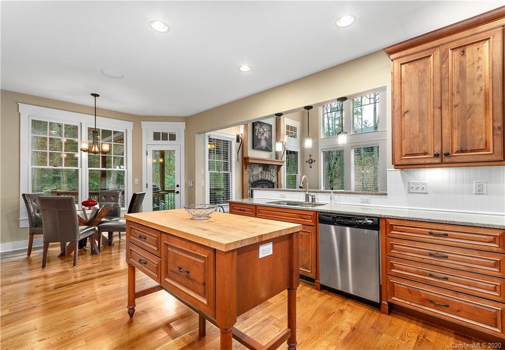 345 Racquet Club Road Asheville, NC 28803 - Photo 10 of 33 Gallery Image 10