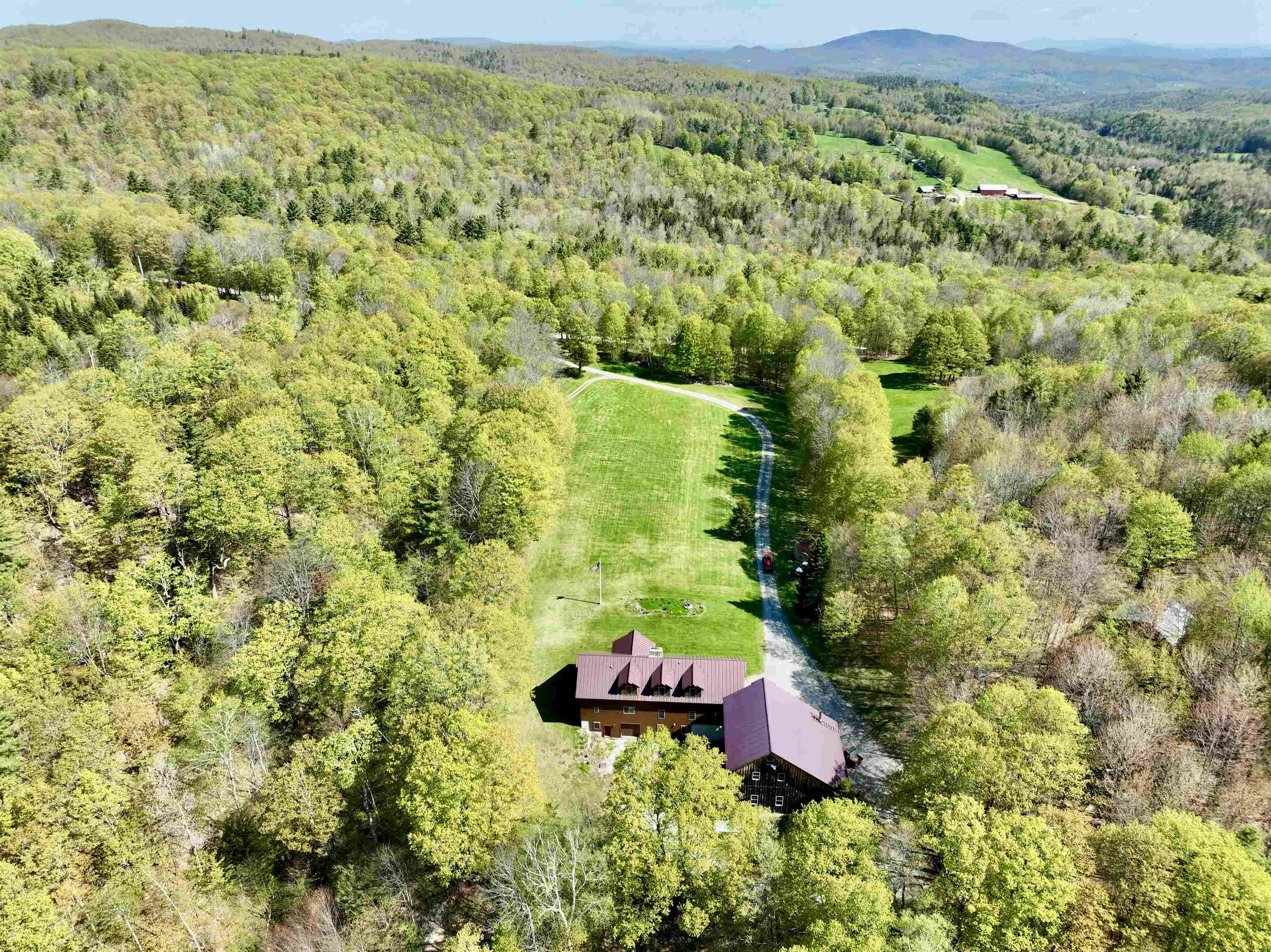 817 Topsham Road Newbury, VT 05051 - Photo 2 of 60