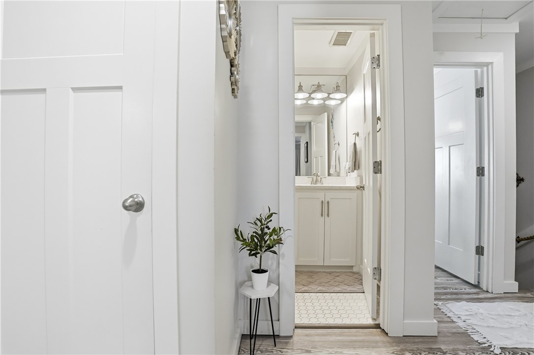 805 Mallery Street, Unit B St. Simons Island, GA 31522 - Photo 26 of 37