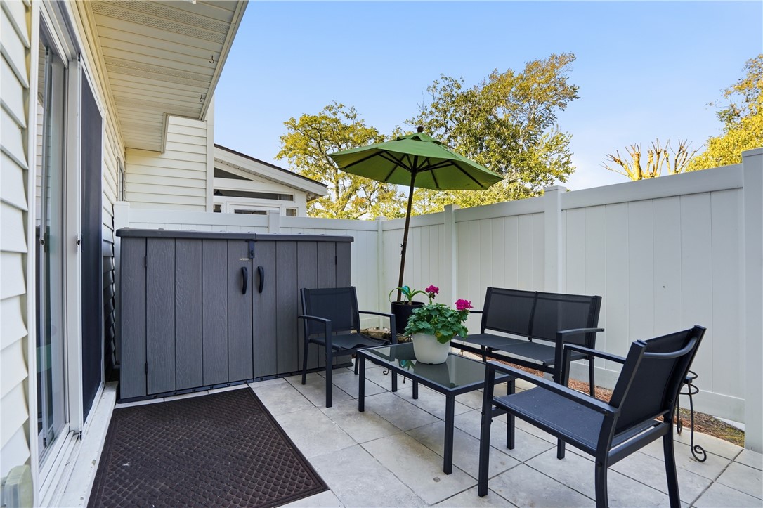 805 Mallery Street, Unit B St. Simons Island, GA 31522 - Photo 31 of 37