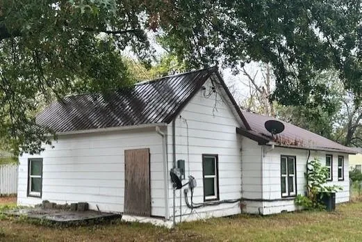 $27,000 | 504 East Lee Street, Nevada, MO 64772