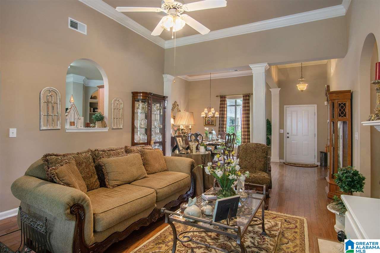 608 Barkley Circle Alabaster, AL 35007 - Photo 8 of 45