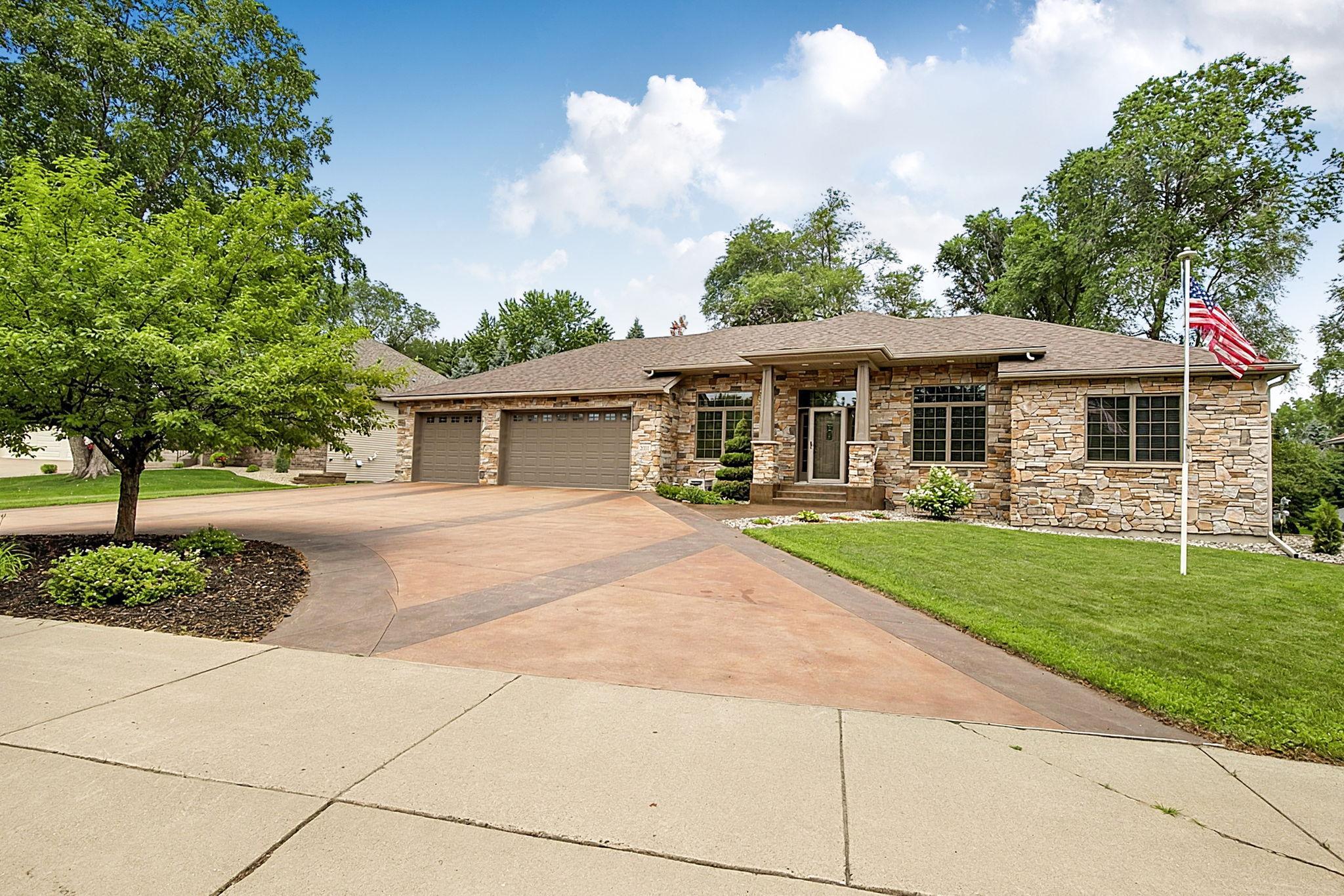 2011 Temminck Road St. Cloud, MN 56301 - Photo 4 of 14