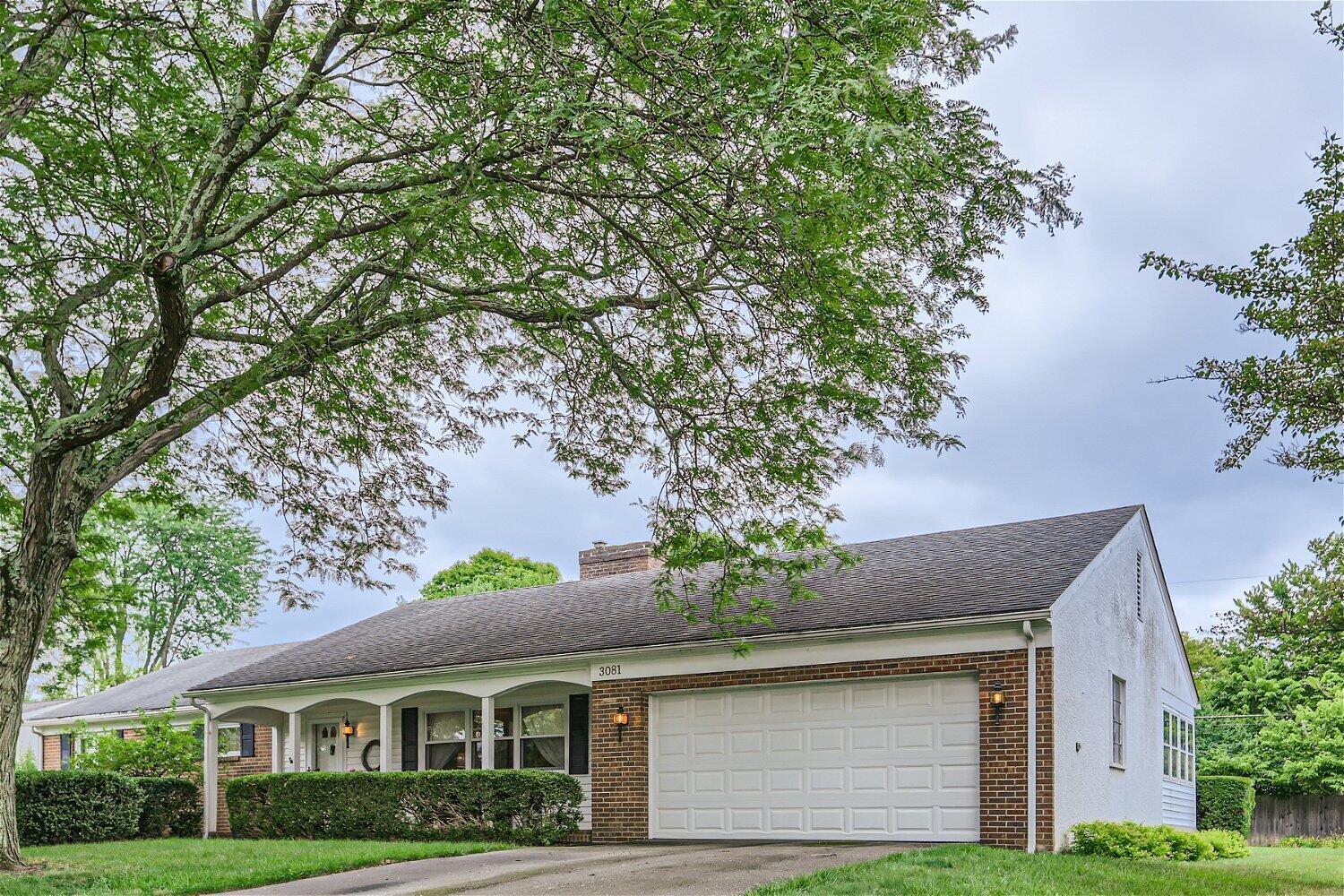 3081 Carisbrook Road Columbus, OH 43221 - Photo 2 of 27 3081 Carisbrook Road - Web Quality - 002