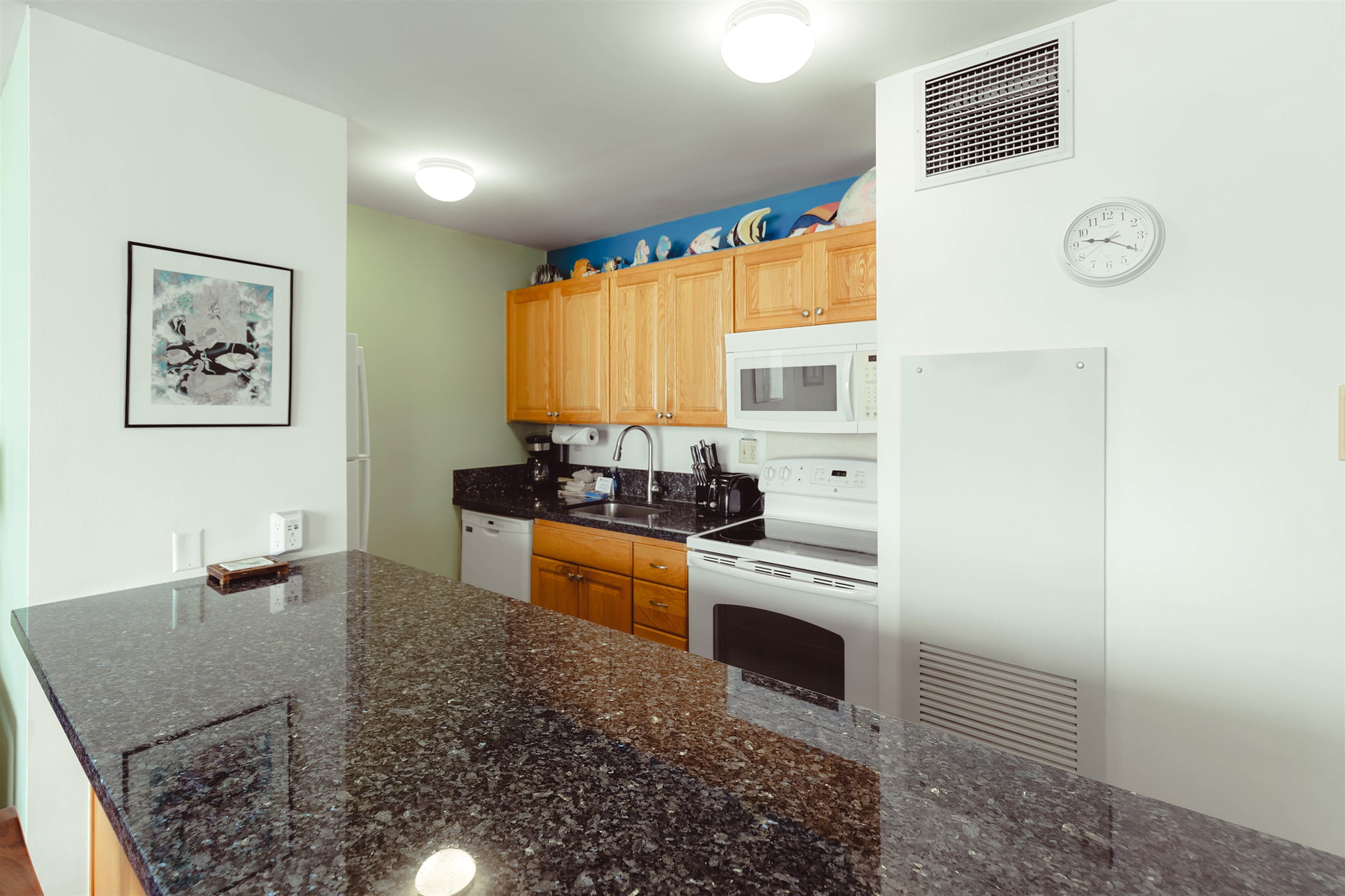 145 North Kihei Road, Unit 326 Kihei, HI 96753 - Photo 10 of 35