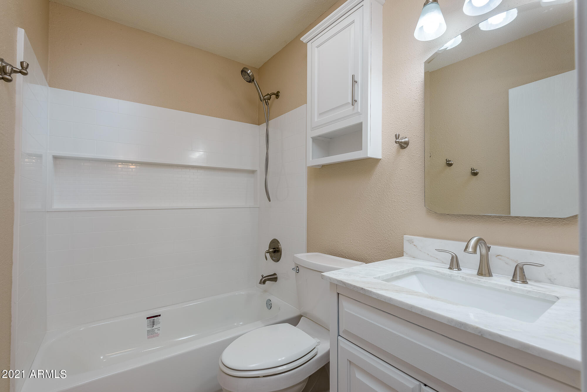 2439 South Evergreen Road Tempe, AZ 85282 - Photo 16 of 35 Evergreen-7