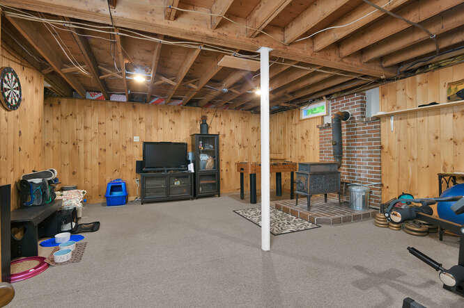 176 Skip Road Buxton, ME 04093 - Photo 29 of 40 176 Skip Rd Buxton ME 04093-small-029-02