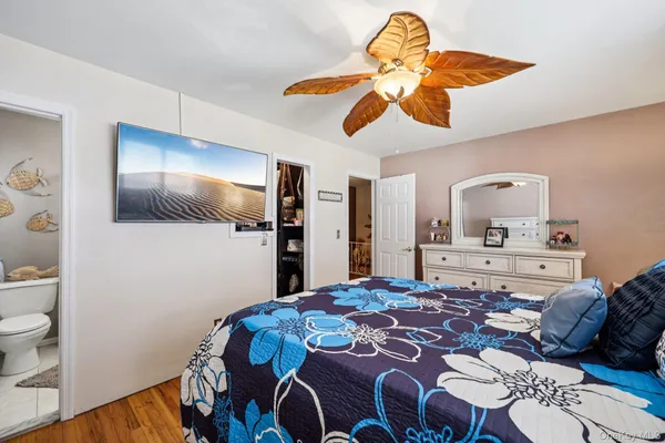 $769,990 | 31 Circle Drive, Bay Shore, NY 11706