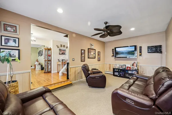 $769,990 | 31 Circle Drive, Bay Shore, NY 11706