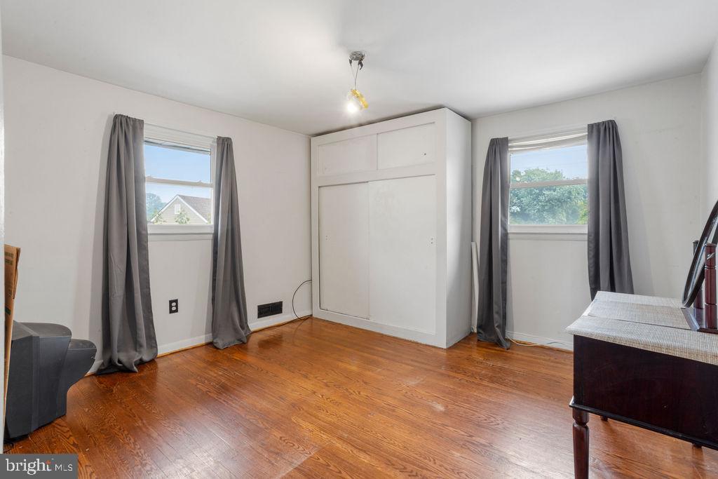 900 Hilltop Road Cinnaminson, NJ 08077 - Photo 24 of 34