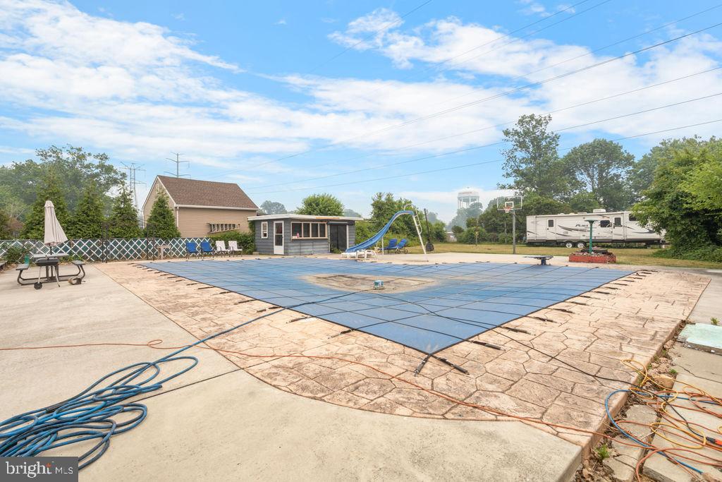 900 Hilltop Road Cinnaminson, NJ 08077 - Photo 32 of 34