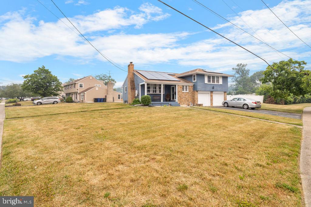 900 Hilltop Road Cinnaminson, NJ 08077 - Photo 5 of 34