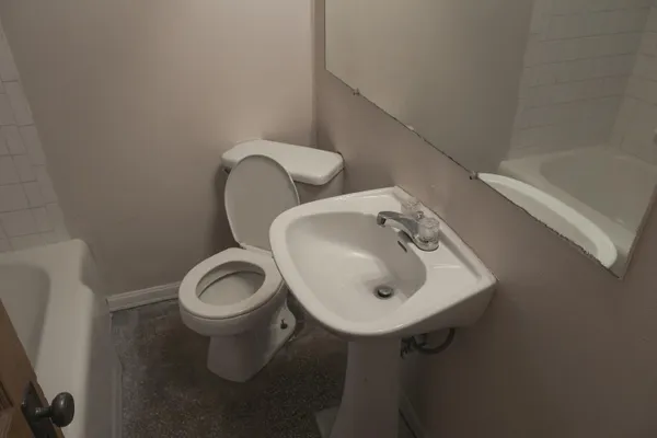 $1,100 | 831 Ashland Street, Unit 831, Detroit, MI 48215