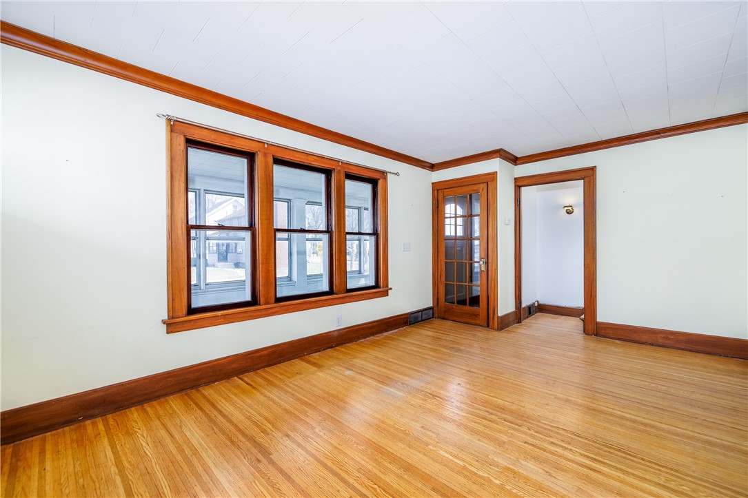169 Westfield Street Rochester, NY 14619 - Photo 7 of 32