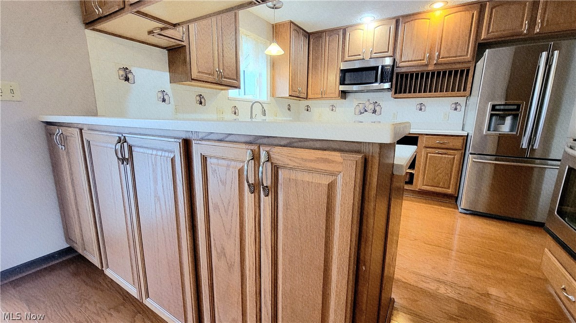 185 Goose Run Road Marietta, OH 45750 - Photo 11 of 29 Breakfast bar