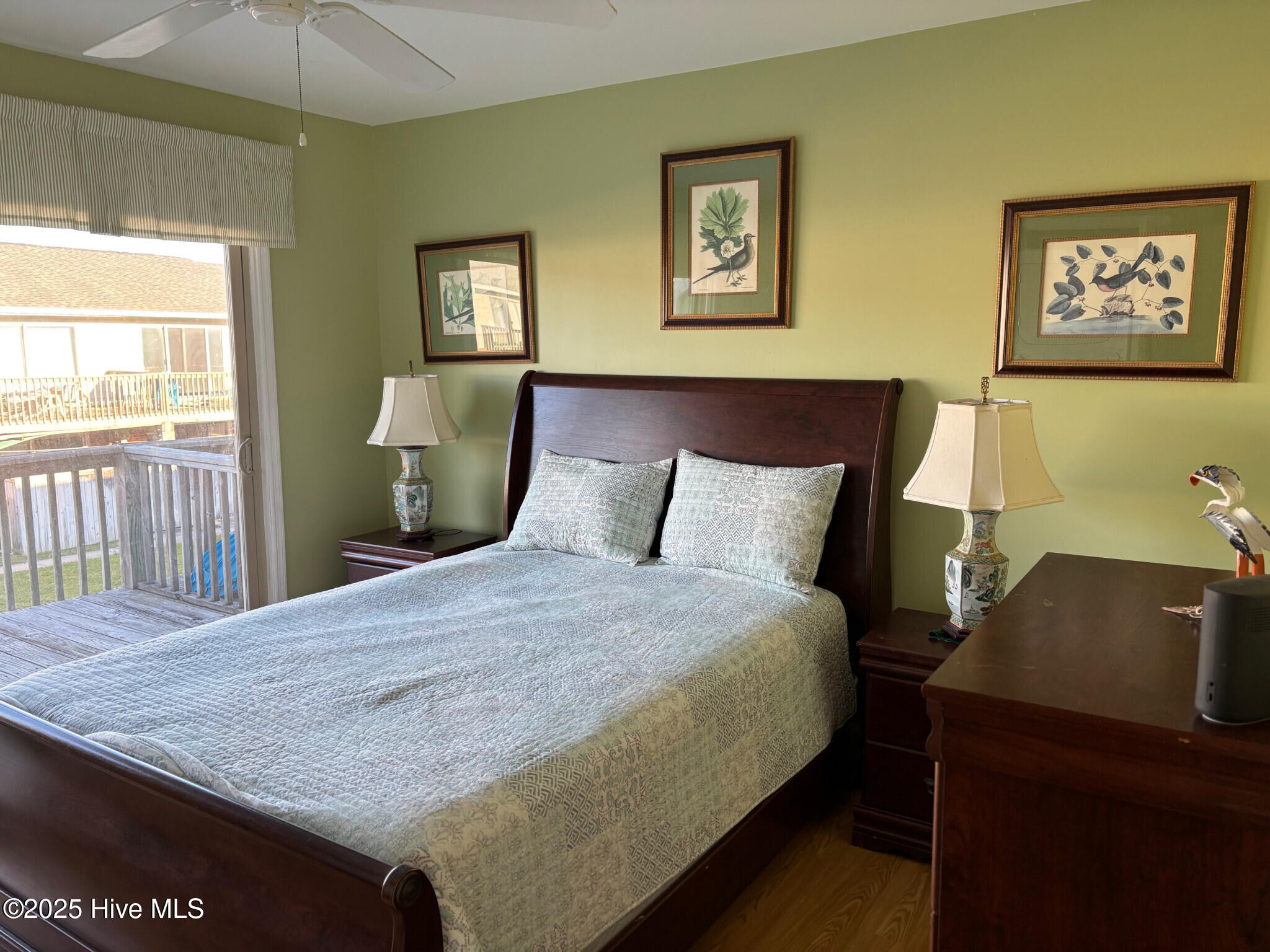 277 Salter Path Road, Unit 79 Pine Knoll Shores, NC 28512 - Photo 25 of 30 24) 54027-67cb0bc994975