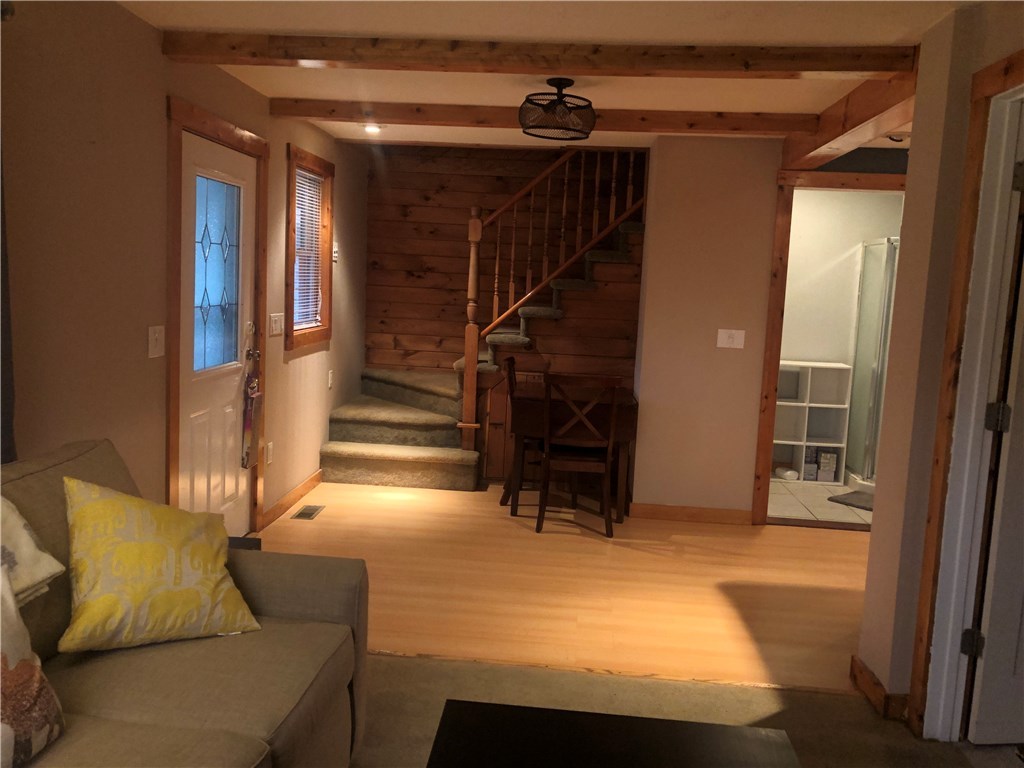 1114 Stafford Road Tiverton, RI 02878 - Photo 9 of 18 Gallery Image 9