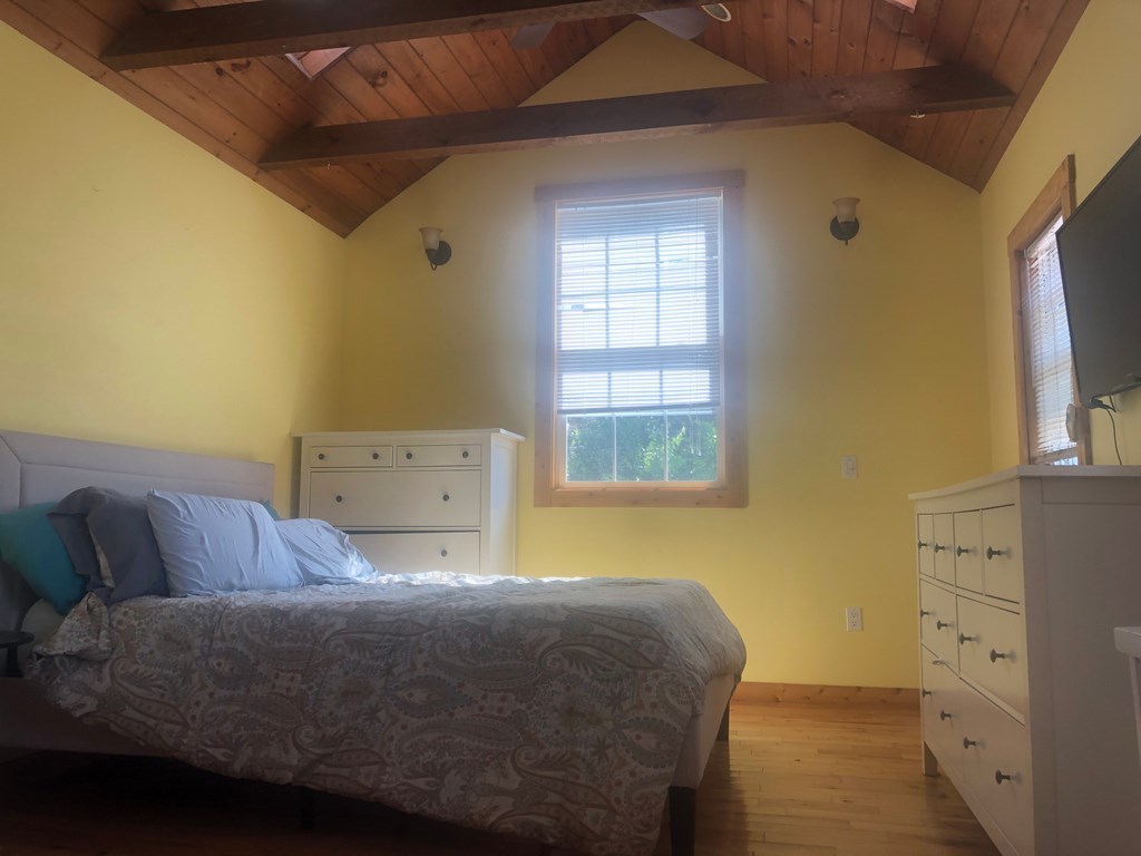 1114 Stafford Road Tiverton, RI 02878 - Photo 10 of 18 Gallery Image 10