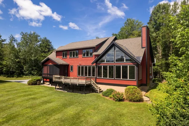 $1,075,000 | 429 Black Bear Path, Mendon, VT 05701