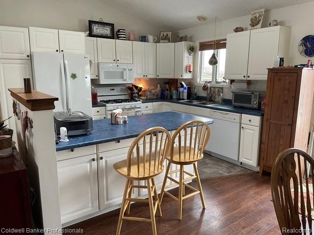 5044 Elms Road Flushing, MI 48433 - Photo 14 of 33