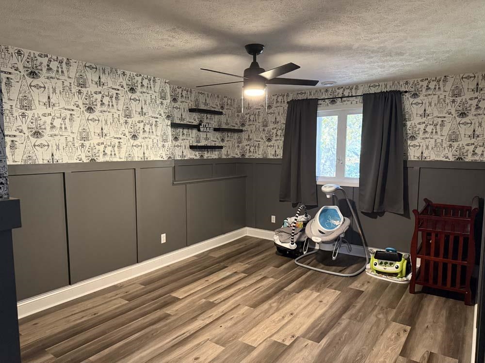 2179 Gainsboro Avenue Davis, IL 61019 - Photo 22 of 50 a room with wooden floor and furniture