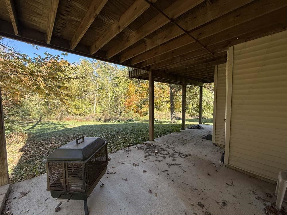 2179 Gainsboro Avenue Davis, IL 61019 - Photo 43 of 50 a view of a backyard of the house