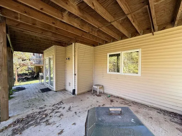 a view of a house with a big yard