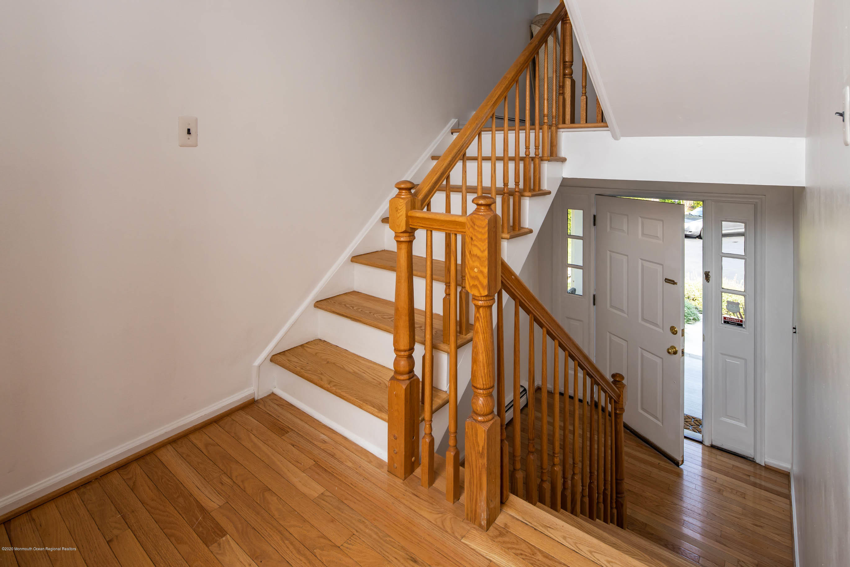 65 East River Road, Unit 26 Rumson, NJ 07760 - Photo 17 of 30 Hardwood staircase
