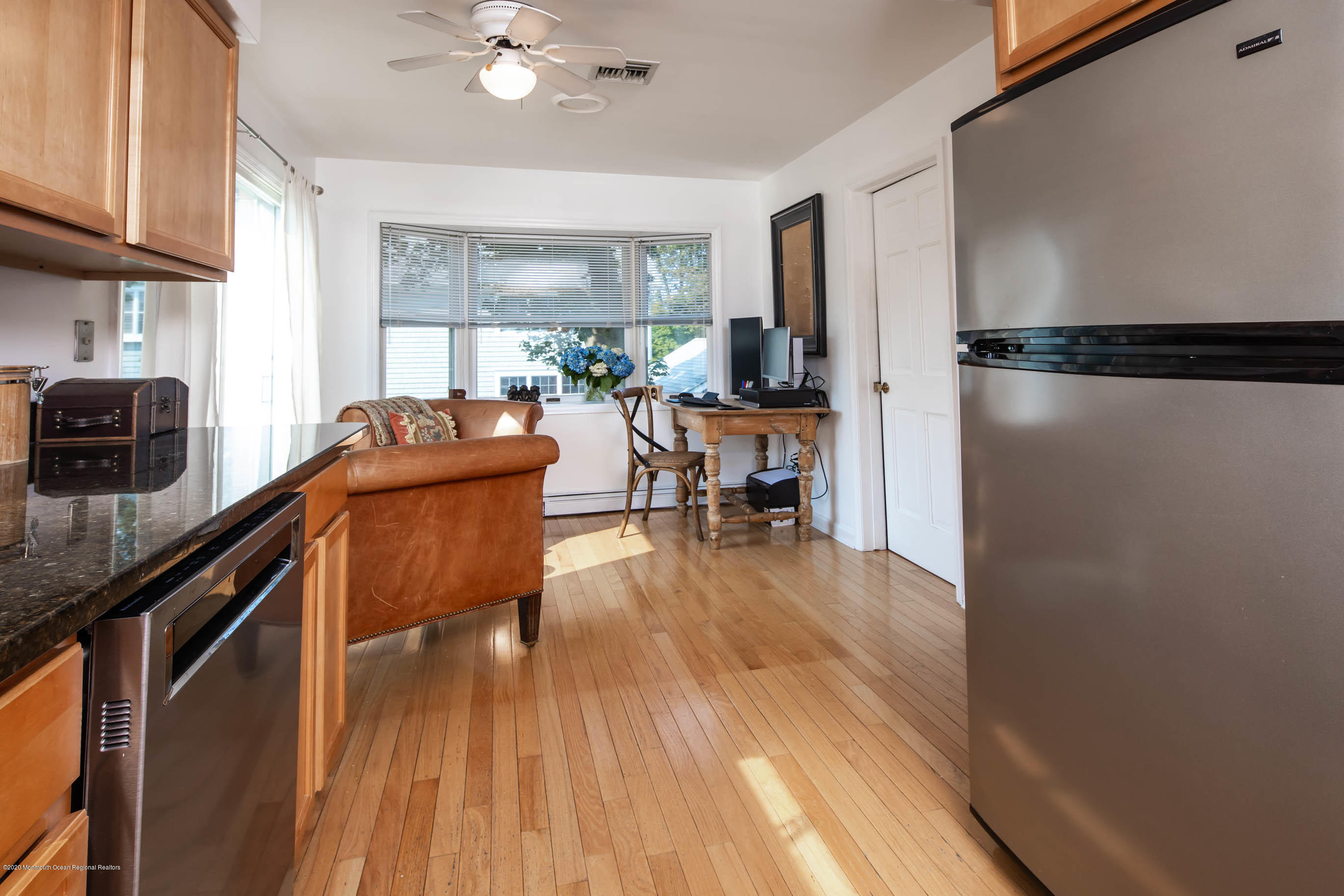 65 East River Road, Unit 26 Rumson, NJ 07760 - Photo 8 of 30 Granite Counter tops