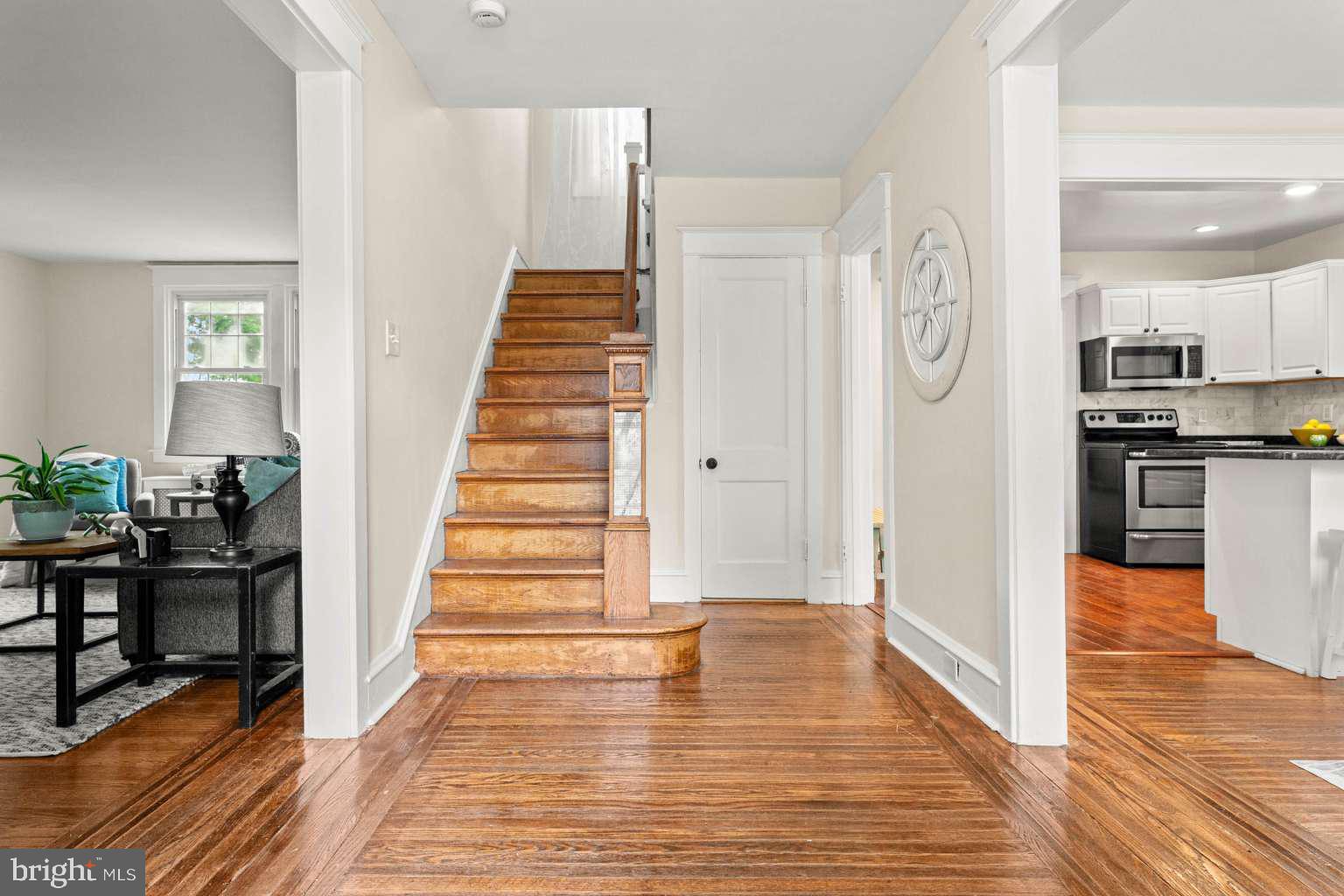 610 Saxer Avenue Springfield, PA 19064 - Photo 5 of 25