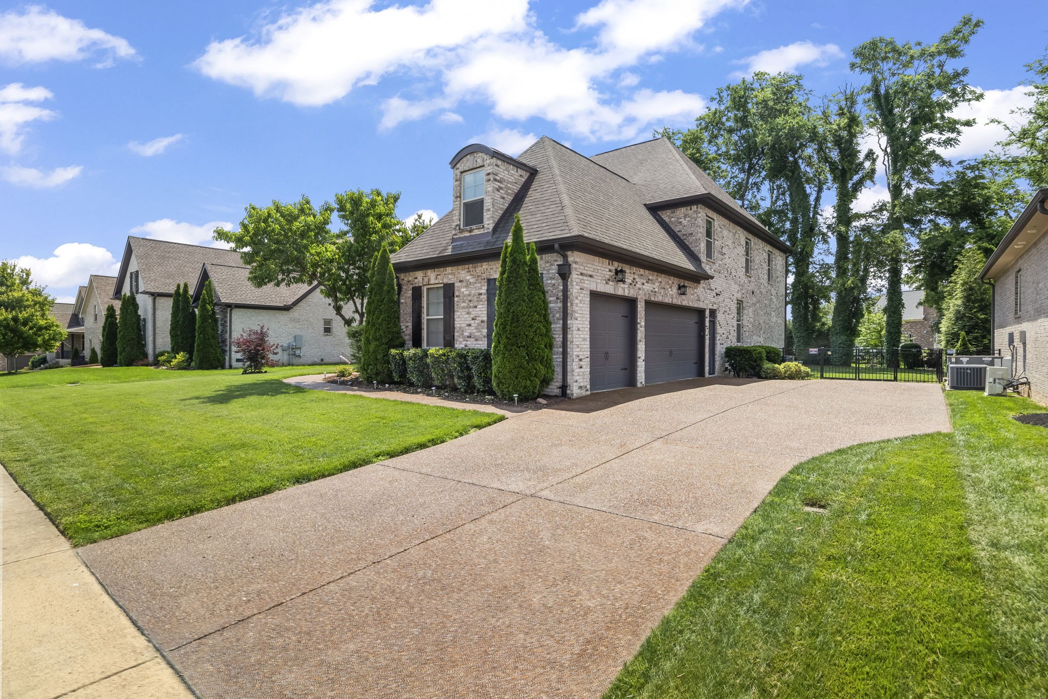 2979 Stewart Campbell Pointe Spring Hill, TN 37174 - Photo 7 of 65
