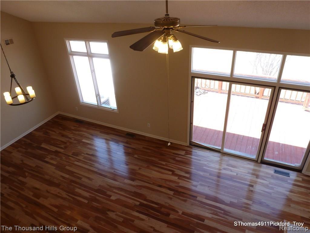 4911 Pickford Drive Troy, MI 48085 - Photo 28 of 46 Pickford 4911 (19).JPG
