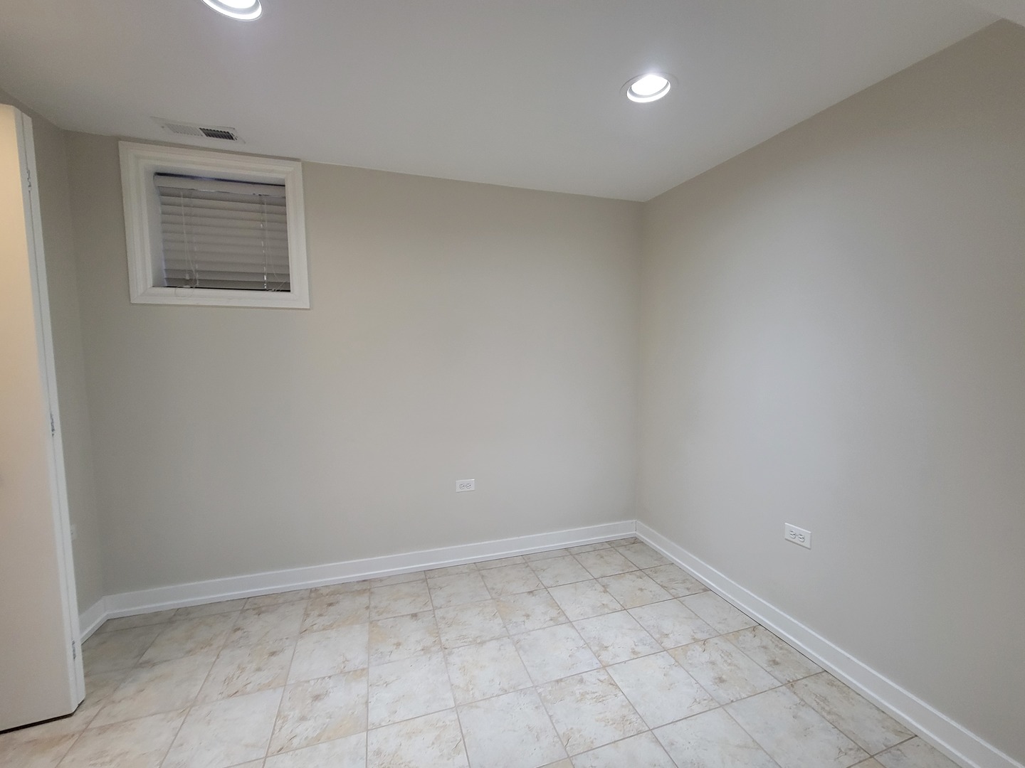 3648 West George Street, Unit G Chicago, IL 60618 - Photo 9 of 10