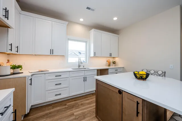 $435,000 | 3620 Katherine Ln Street, Unit 1, St. Joseph, MI 49085