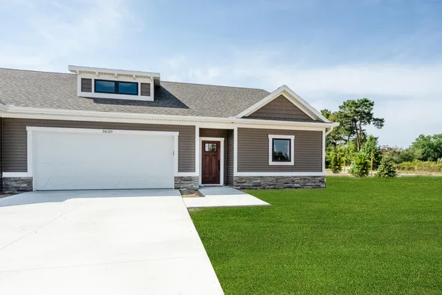 $435,000 | 3620 Katherine Ln Street, Unit 1, St. Joseph, MI 49085