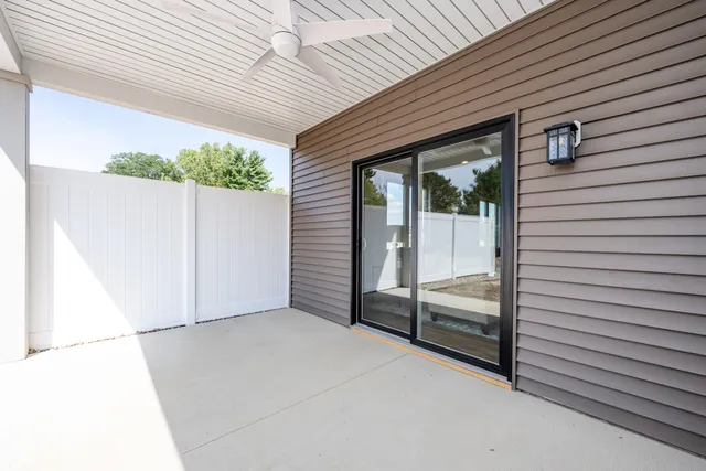 $435,000 | 3620 Katherine Ln Street, Unit 1, St. Joseph, MI 49085