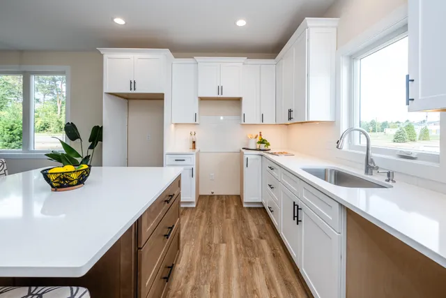 $435,000 | 3620 Katherine Ln Street, Unit 1, St. Joseph, MI 49085