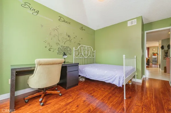 $445,000 | 7 Town And Country Road, Phillips Ranch, CA 91766